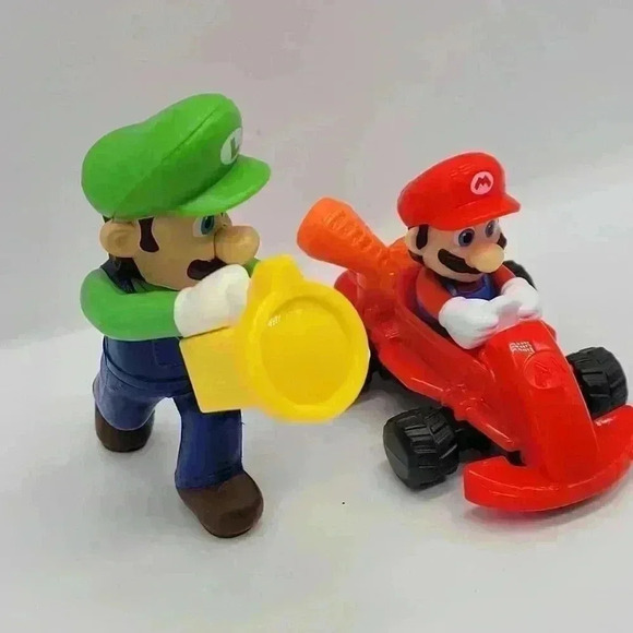 2022 McDONALD'S Luigi Flashlight Happy MealSuper Mario Kart Collectible Nintendo - Picture 9 of 13
